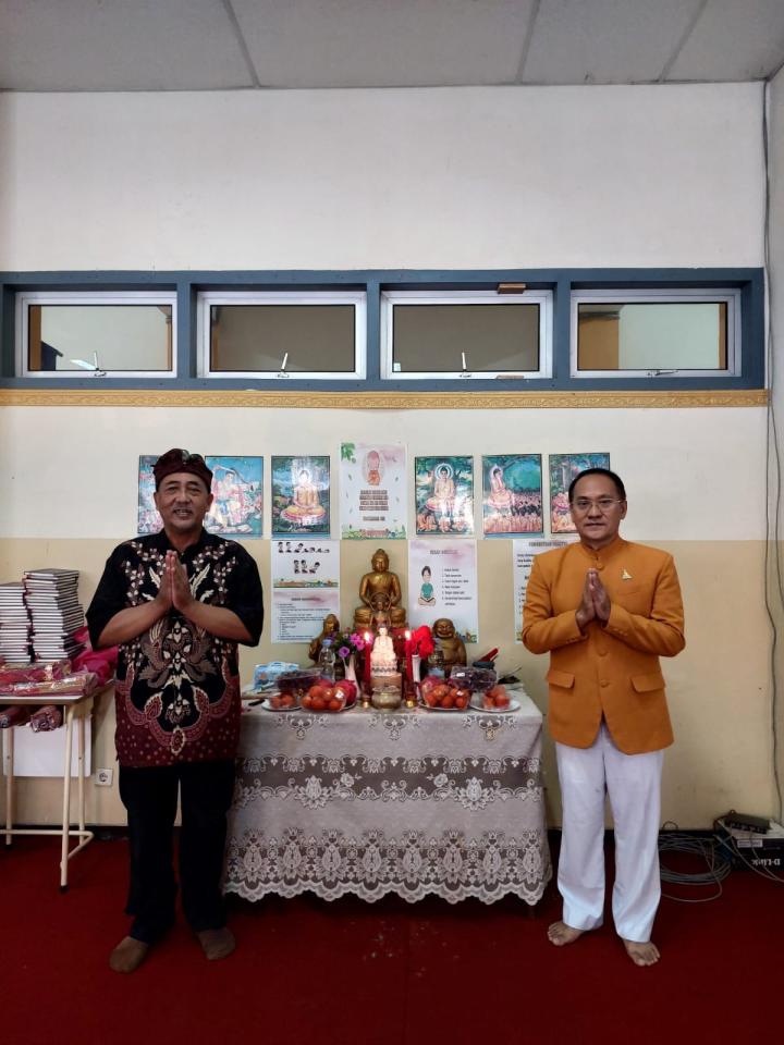 Kegiatan Rohani Pelajar SMA Nation Star Academy Sby
