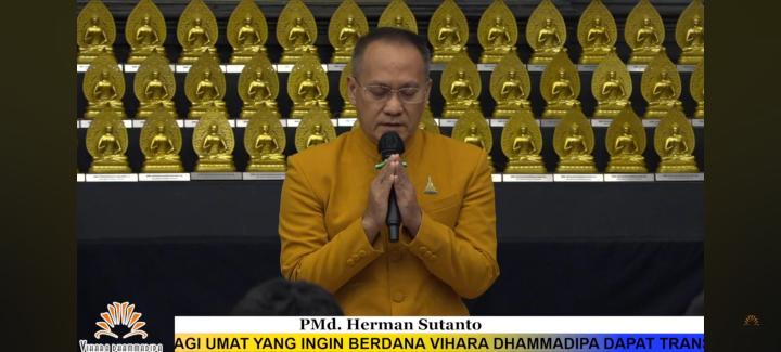 Dhammadesana Puja Bakti Vihara Dhammadipa Surabaya